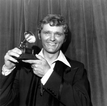 Jerry Reed Dead at 71