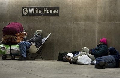 Obama Hates the Homeless