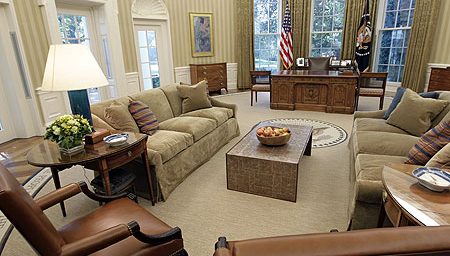 Oval Office Rug Really Ties The Room Together