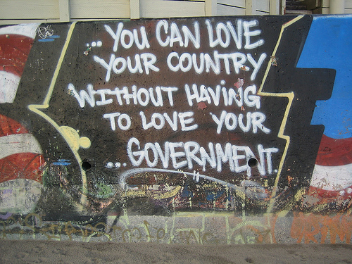 libertarian-love-country-not-government