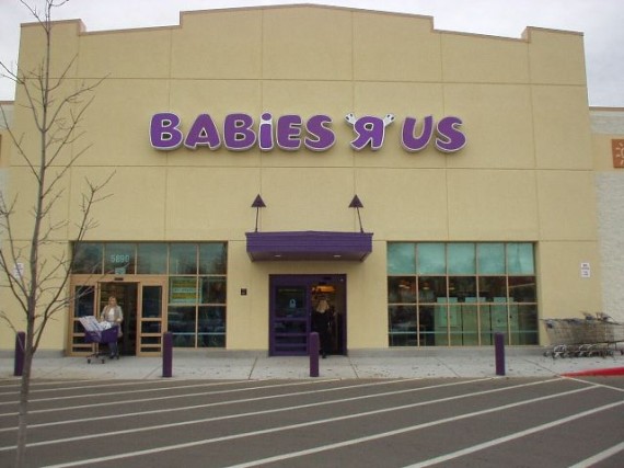 baby r us store