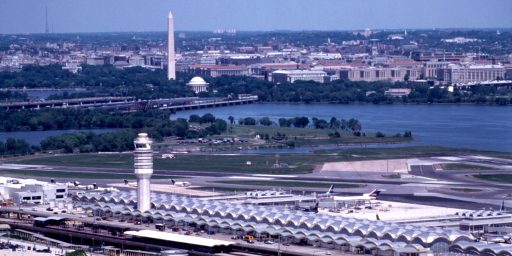 Three Plane Collision Narrowly Averted At Reagan National Airport