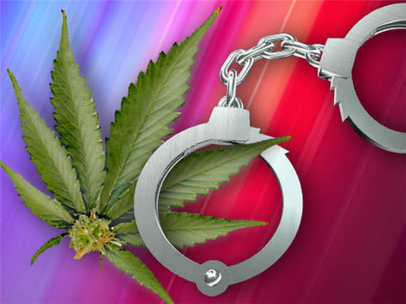 marijuana-handcuffs