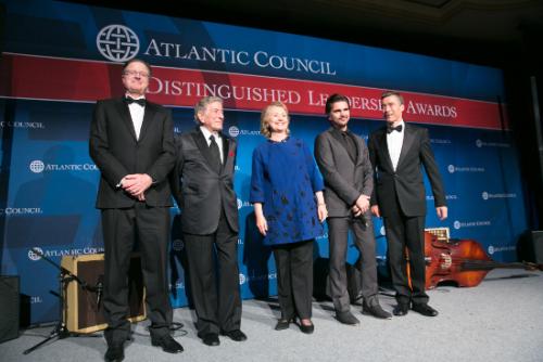 atlantic-council-awards-clinton-rasmussen-bennett-juanes-watson