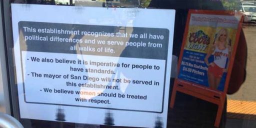 San Diego Mayor Bob Filner Banned By Hooters