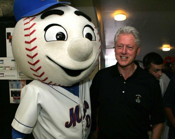 mr met mascot