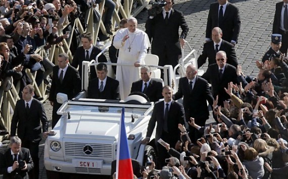Pope Francis Popemobile