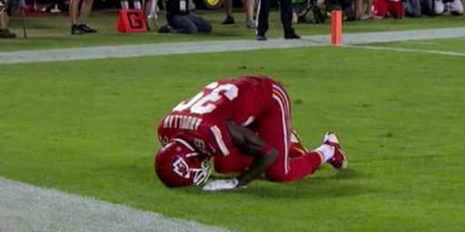 Chiefs Safety Husain Abdullah Penalized For End Zone Muslim Prayer?