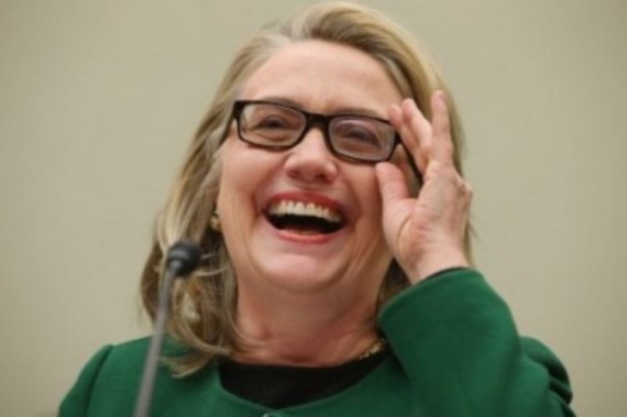 Hillary-Clinton-laughing-glasses