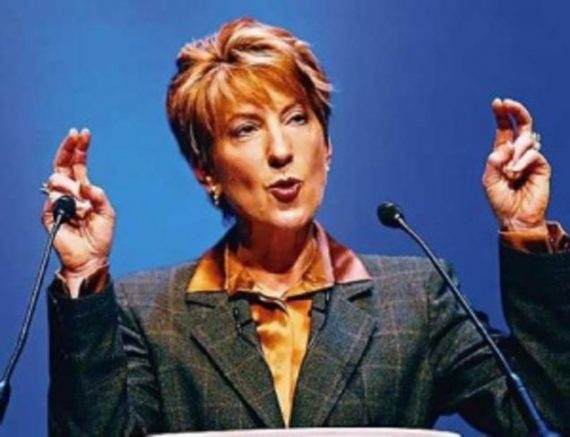 carly-fiorina-air-quotes