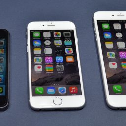 [picture of 3 iPhones]