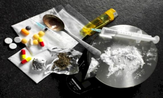 [Image: Illegal-Drugs-570x342.jpg]