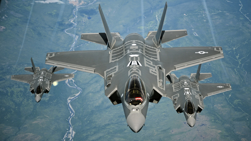 German Air Force Wants F-35; German Government Doesn't