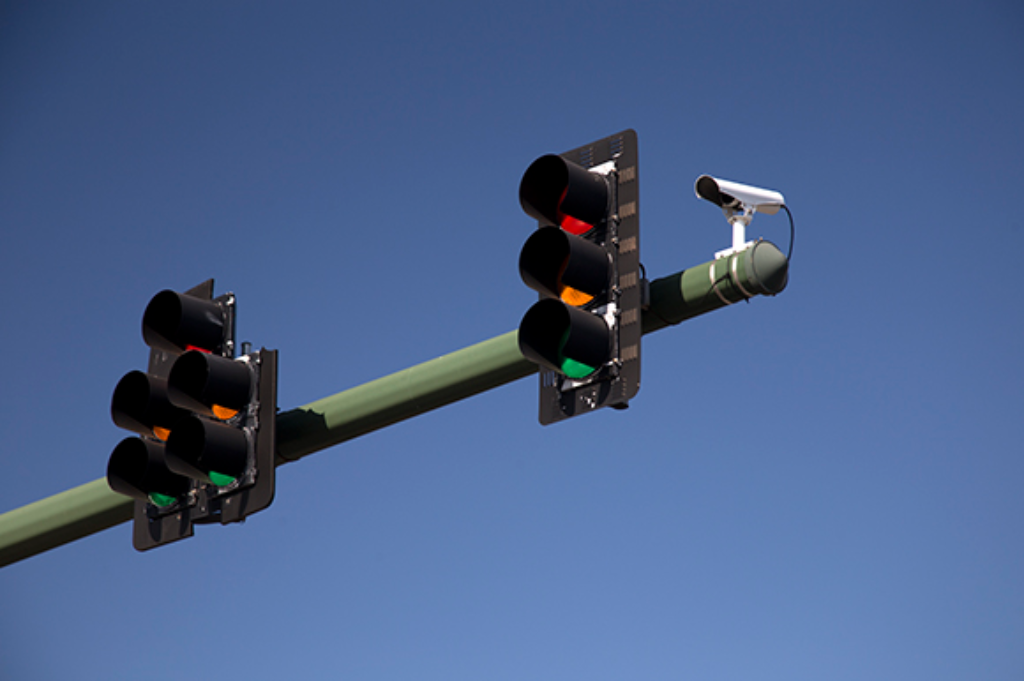 texas-bans-red-light-cameras-outside-the-beltway