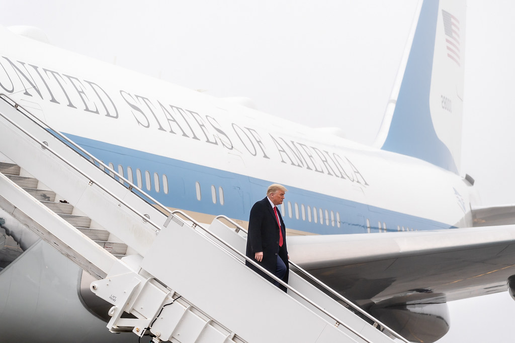 Official White House Photo by Shealah Craighead