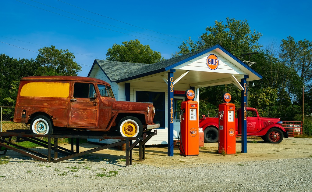 The free high-resolution photo of landscape, car, vintage, antique, building, transport, truck, vehicle, nostalgia, gas station, quaint, hdr, playground, cars, gasoline, gulf, petrol, service, pumps, automobile make , taken with an IQ3 100MP 03/16 2017 The picture taken with The image is released free of copyrights under Creative Commons CC0. You may download, modify, distribute, and use them royalty free for anything you like, even in commercial applications. Attribution is not required.