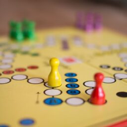 The free high-resolution photo of board, game, play, number, color, business, yellow, competition, strategy, games, shape, pieces, win, indoor games and sports, tabletop game , taken with an SLT-A58 03/10 2017 The picture taken with 35.0mm, f/1.8s, 1/30s, ISO 100