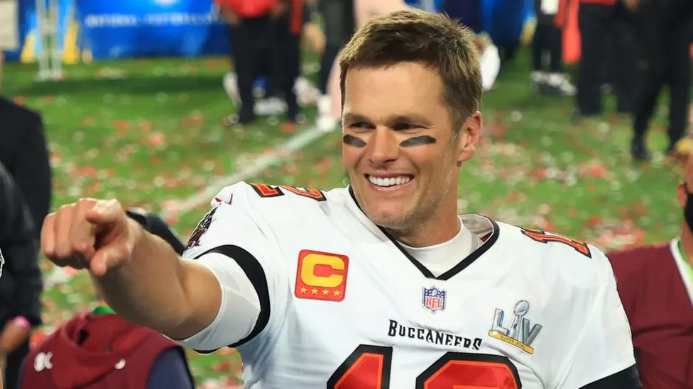 Tom Brady Calls His Seventh Super Bowl Ring 'The Most Incredible Ring  That's Ever Been Made' - CBS Boston